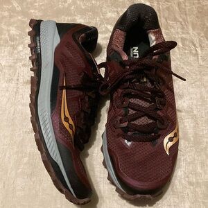 Saucony Peregrine 8 Running Shoes Womens Size 10